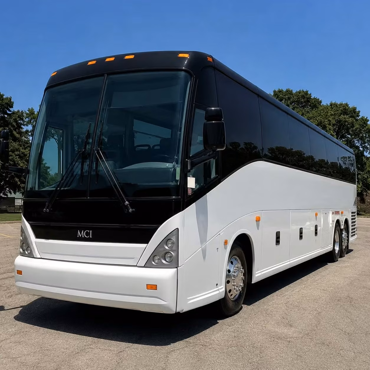 hotel and resort airport shuttles along the palm beach strip