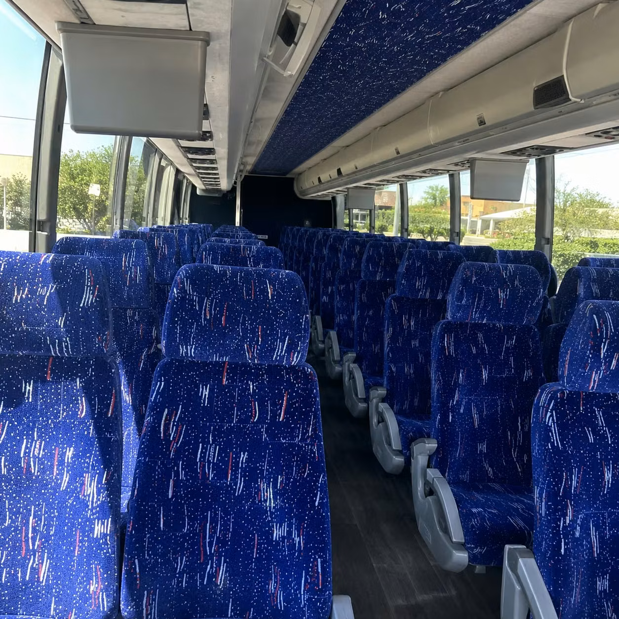 spring training charter bus rentals to roger dean chevrolet stadium in jupiter florida