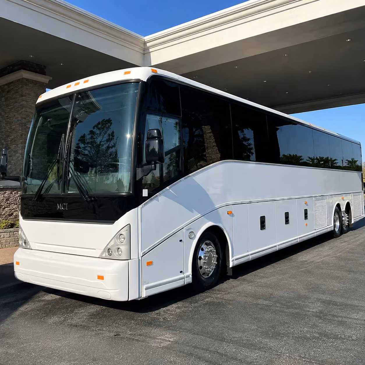 wedding guest airport shuttles for west palm beach celebrations